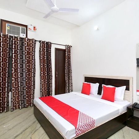Oyo 24666 Samar Residency Hotel Amritsar Buitenkant foto