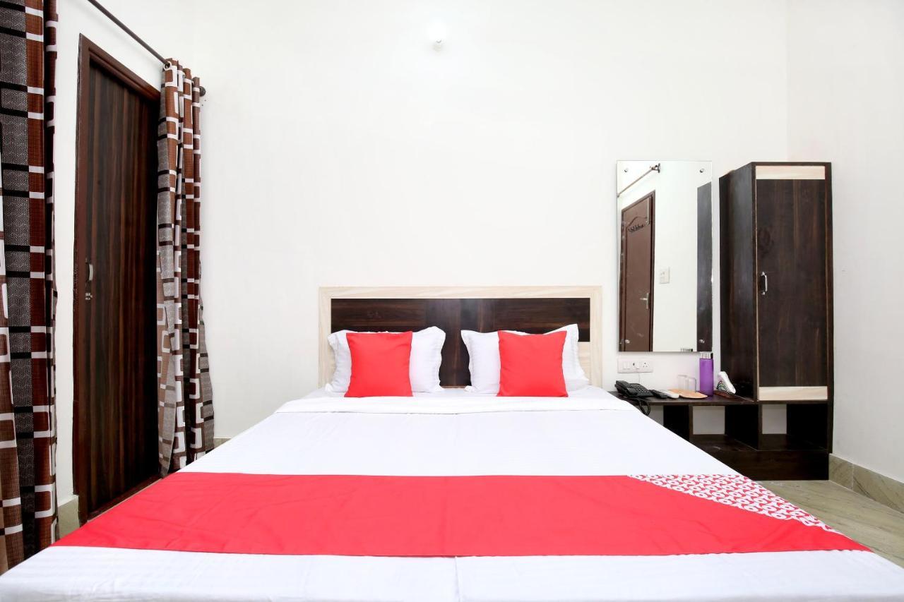 Oyo 24666 Samar Residency Hotel Amritsar Buitenkant foto